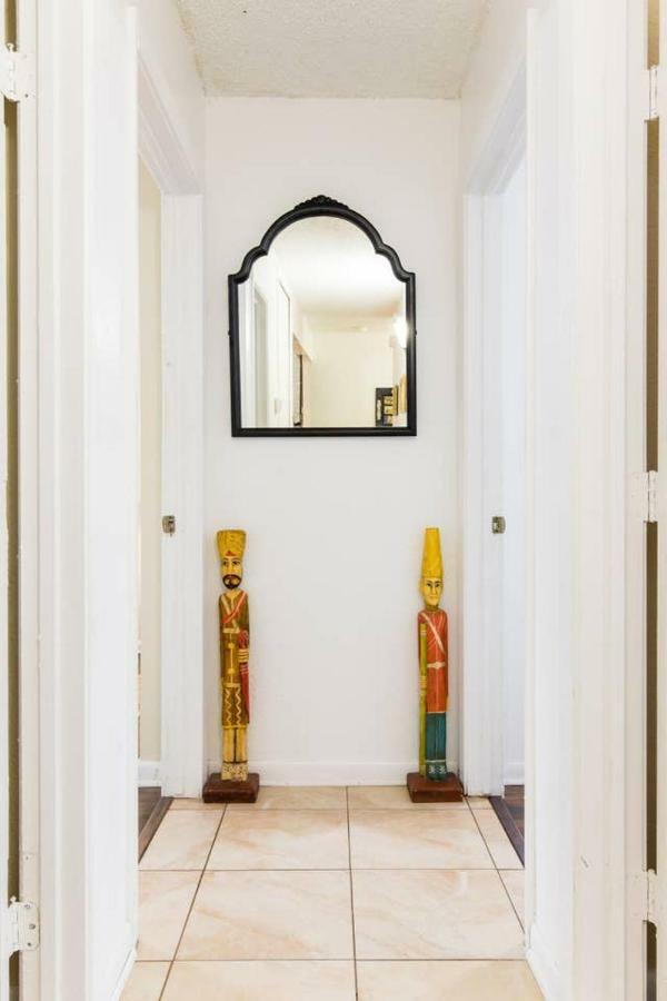 Oasis Near Dfw Airport With Mediterranean Setting Irving Exterior foto